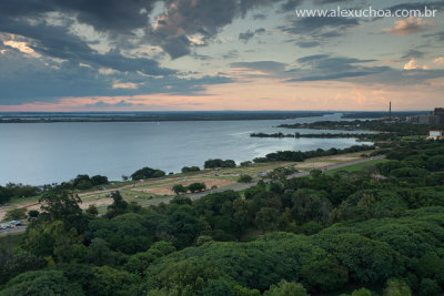 Rio Guaiba, Parque da Marinha, Porto Alegre, Rio Grande do Sul, 2010-03-20 7200.jpg