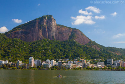 Lagoa-Rodrigo-de-Freitas-Rio-de-Janeiro-120310-9570.jpg