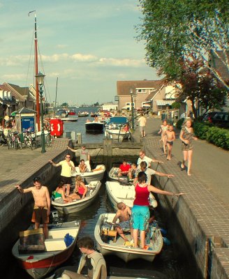 Sluis Zuideinde on a Sommer Day