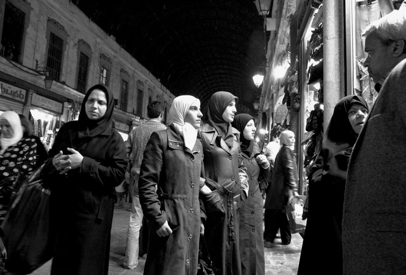 Women - Damascus