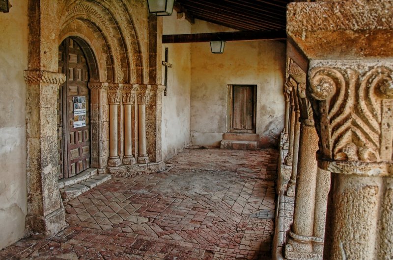 Arcade - Church of Berzosa