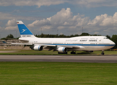 9K-ADE Kuwait Airways  Boeing 747-469M