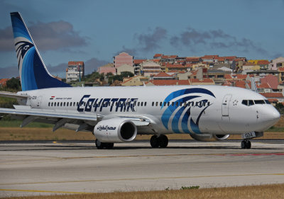 SU-GDA EgyptAir  Boeing 737-866  (cn 35565/2999)