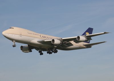 TF-AMC Saudi CARGO B747-200F.jpg