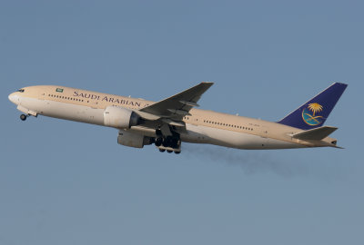 HZ-AKA Saudi Airlines B777