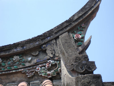 Roof right corner