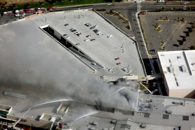 Roseville Galleria Fire 003