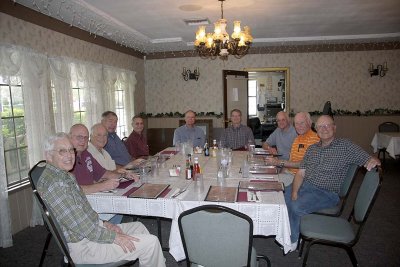 Lunch at the Gold Mine