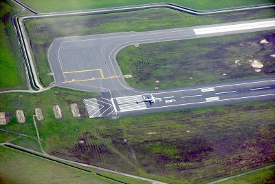 Horizon Dash-8