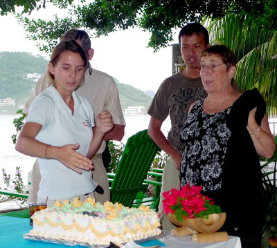P1090711cake.JPG