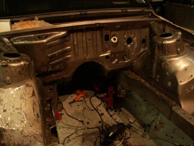 engine_bay2.jpg