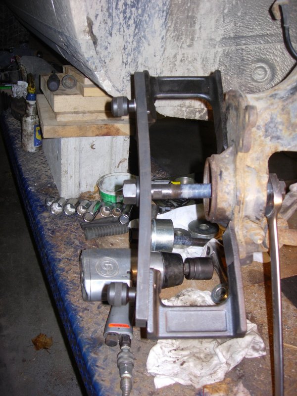 Just a little resistance to the wheel bearing.JPG