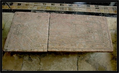 18 Tombstone of Evrard Bishop of Norwich 84001441.jpg