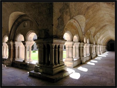 20 Cloisters 84001447.jpg