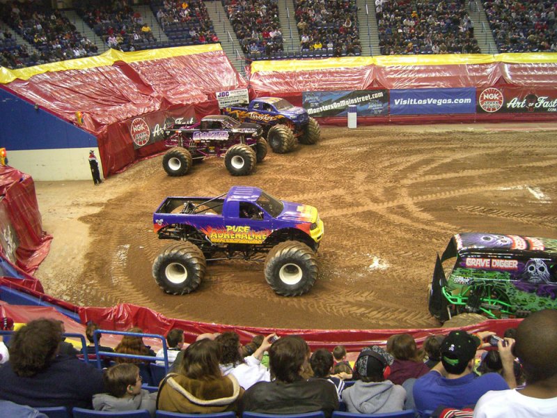 monstertrucks_feb09.jpg