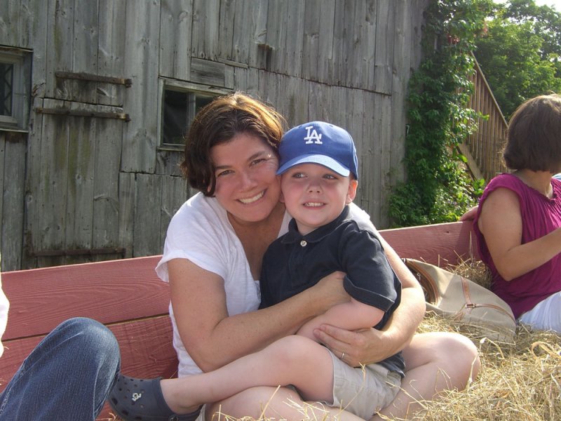 heather_gavin_hayride.jpg