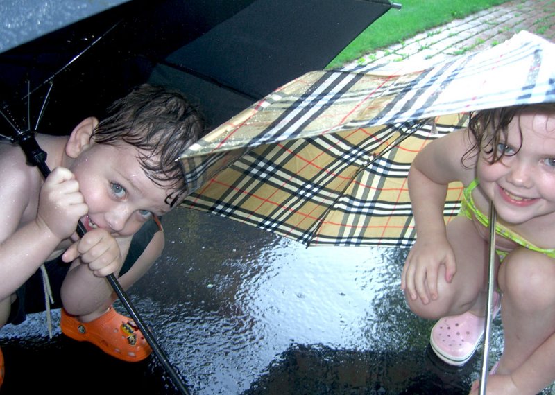 kids_umbrella.jpg
