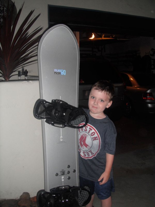 gavin_snowboard.jpg