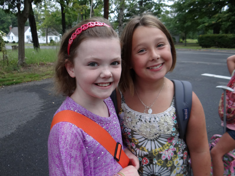 girls1stday12.jpg