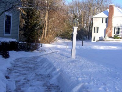 jansnow_frontwalk.jpg