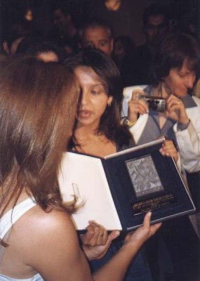 Gloria and Gina