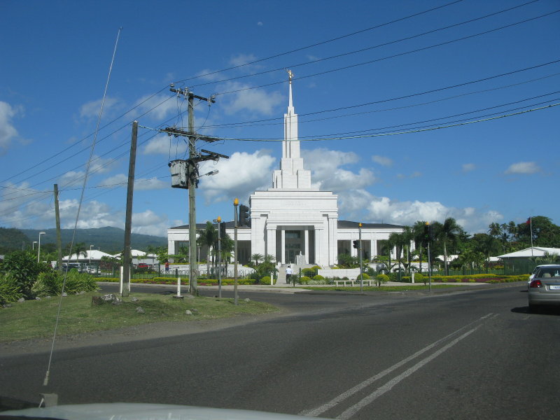 Apia on road to airport