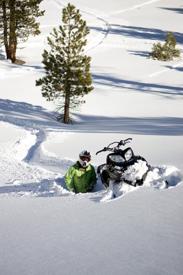 snowmobile_08-09