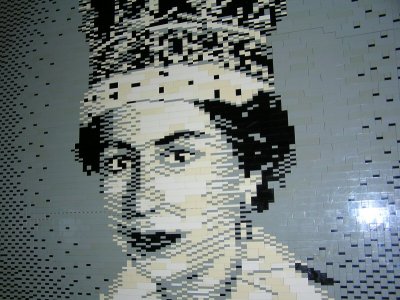 Queen close up.jpg