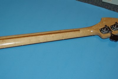 fende_jazz_bass