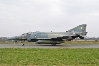 01524 F-4E HAF 338 Mira