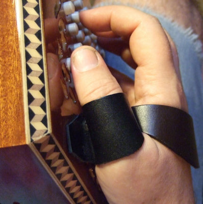 Adding a thumb strap to Stagi Hayden Duet concertina.