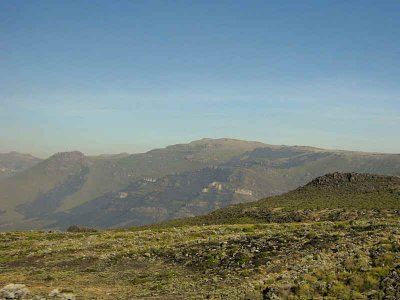 Descending the southern escarpment of the Bale Mountains