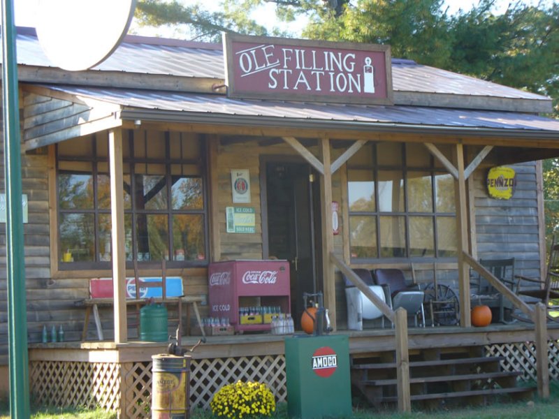 ol gas stationP1030170.jpg