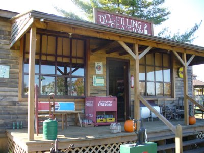 ol gas stationP1030158.jpg
