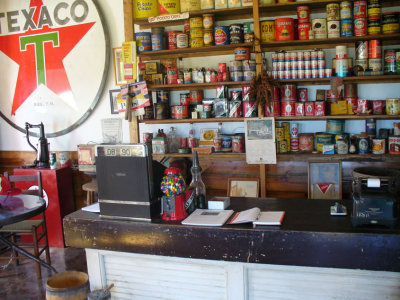 ol gas stationP1030161.jpg