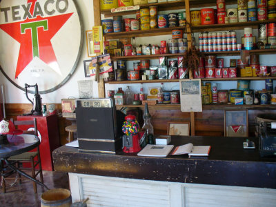 ol gas stationP1030162.jpg