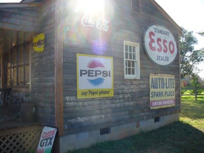 ol gas stationP1030166.jpg