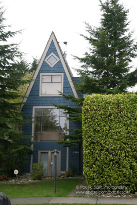 Super Slim House on Vancouver's West Side