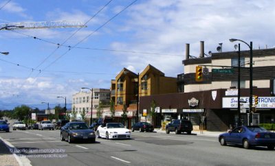 Kingsway at Dumfries St, East Vancouver