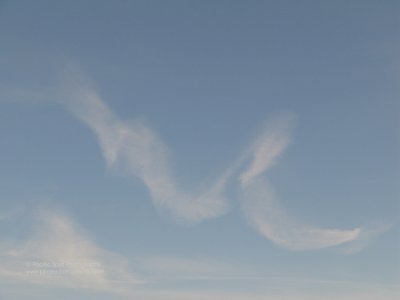 Sign in the sky, written by the wind