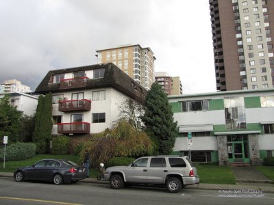 Apartment buildings on Chesterfield Avenue, North Vancouver