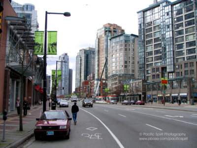 Pacific Boulevard, Yaletown