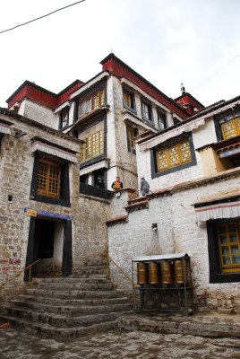 building-1338.jpg