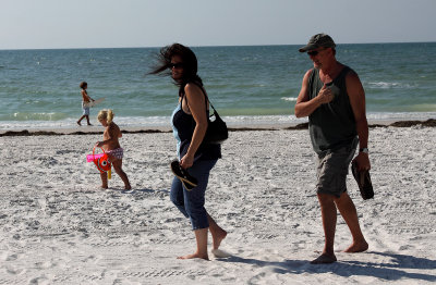 beach bumb granparents.jpg