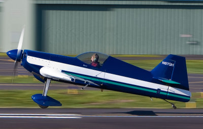 Apr 1 08 Vancouver Airport-61-2.jpg