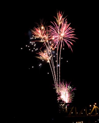 July 4 09 Portland Fireworks-6.jpg