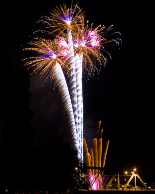 July 4 09 Portland Fireworks-52.jpg