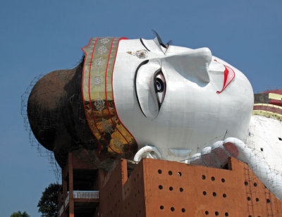 Reclining Buddha