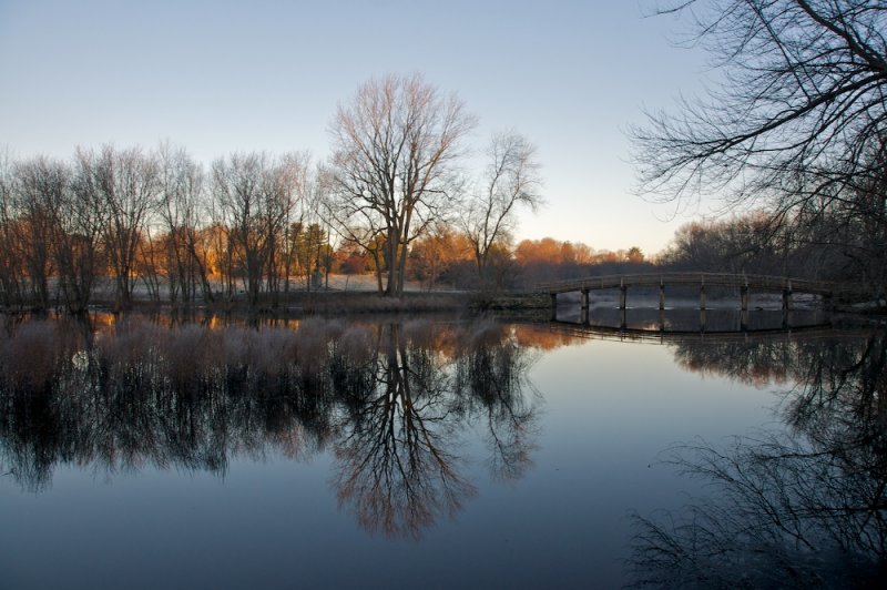 Still morning on the Concord river