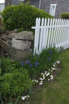 Picket fence